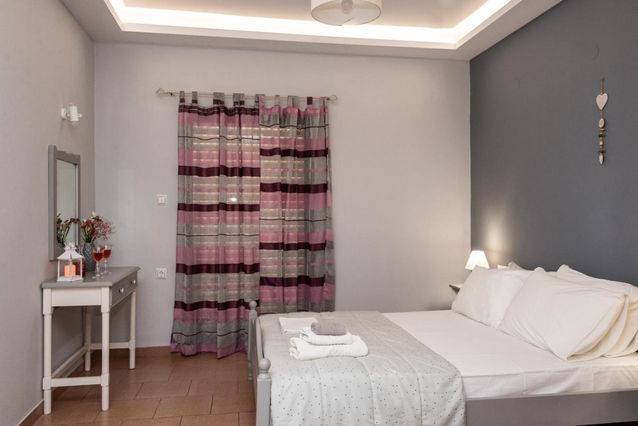 Theodora Studios Argassi Luaran gambar
