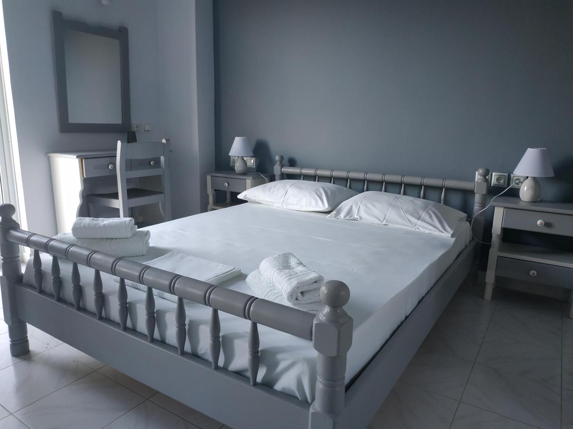 Theodora Studios Argassi Bilik gambar